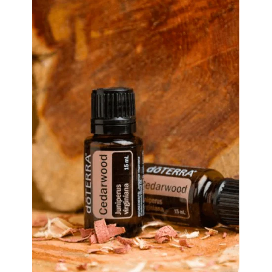 Fotografia produktu Cedarwood (Céder) od doTERRA, esenciálny olej
